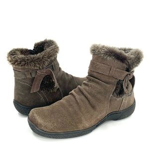 Winter Boots by BareTraps Ellea Suede Leather Winter Boots Size 8 Brown